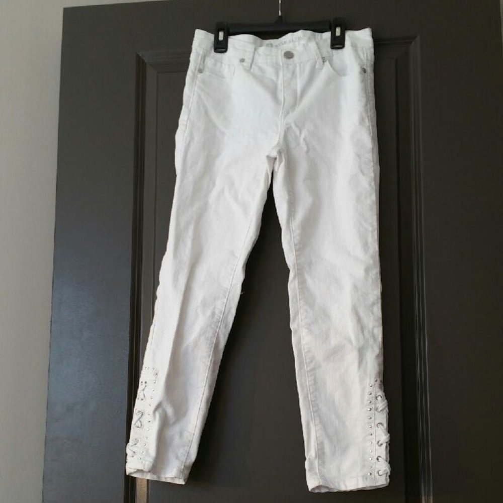 Anne klein white ankle jeans
